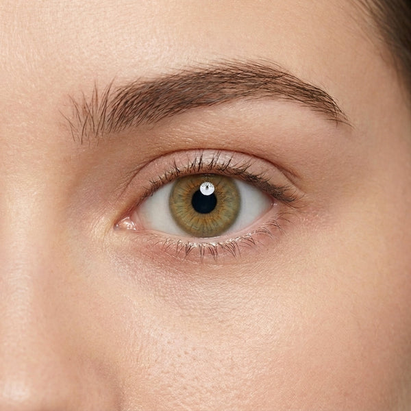 Orama Aurumel colored contact lens shown on a single eye